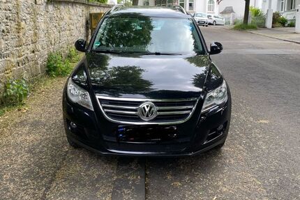 VW Tiguan 140.000 km 7.900 &euro; Wuppertal 42327