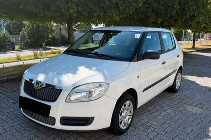 Skoda Fabia 154.000 km 2.980 &euro; Remscheid 42853