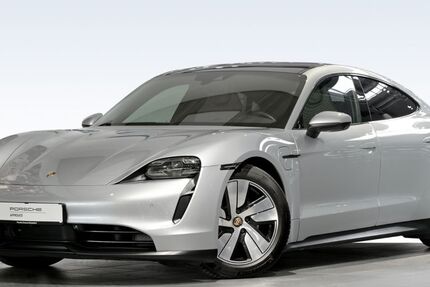 Porsche Taycan 34.212 km 74.290 &euro; Düsseldorf 40468