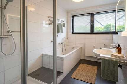 Wohnung Leverkusen Opladen - 3 Zimmer, 110 m&sup2;, 1.600&euro; | Angebot:26274529