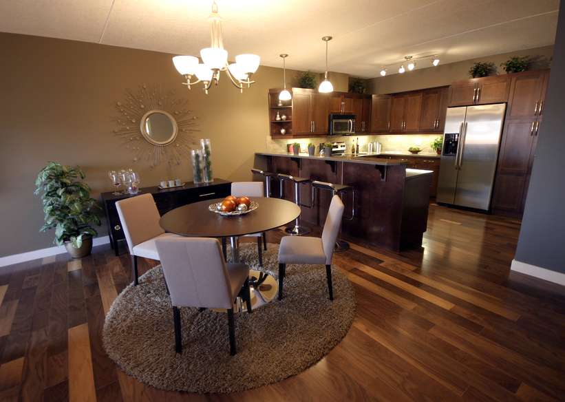 Etagenwohnung Düsseldorf Friedrichstadt - 3 Zimmer, 81 m&sup2;, 269.000&euro; | Angebot:26317862