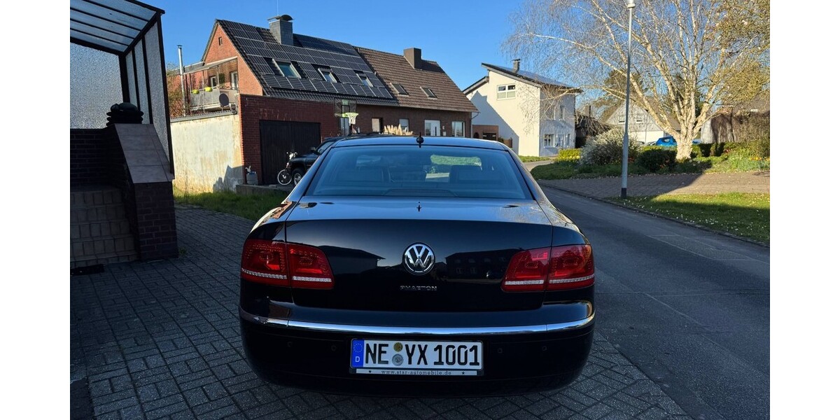 VW Phaeton 299.600 km 8.900 &euro; Korschenbroich 41352