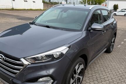 Hyundai TUCSON 149.999 km 13.300 &euro; Köln 50827