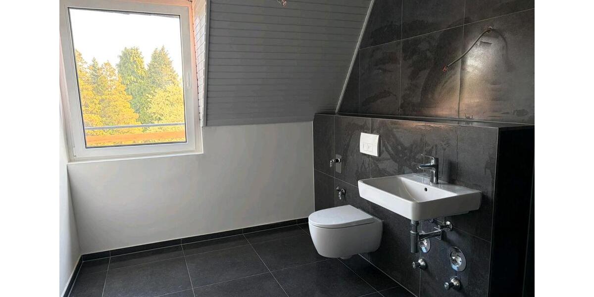 Maisonettenwohnung Mülheim an der Ruhr Heißen - 3 Zimmer, 84 m&sup2;, 1.300&euro; | Angebot:26250707