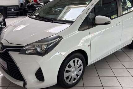 Toyota Yaris 150.000 km 7.450 &euro; Leverkusen 51373