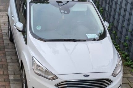 Ford Grand C-Max 134.000 km 12.450 &euro; Köln 50677