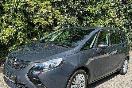 Opel Zafira 196.000 km 6.290 &euro; Wuppertal 42281