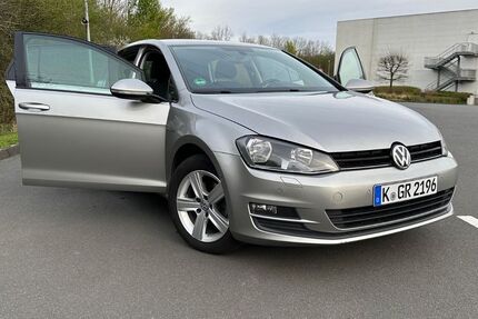 VW Golf 214.500 km 7.750 &euro; Köln 51147