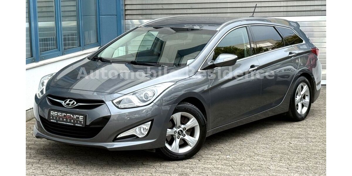 Hyundai i40 54.000 km 12.898 &euro; Ratingen 40880