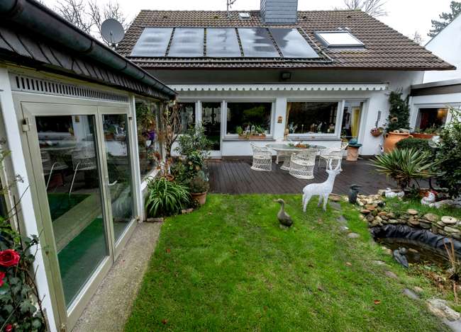 Einfamilienhaus Solingen / Aufderhöhe Aufderhöhe - 7 Zimmer, 155 m&sup2;, 595.000&euro; | Angebot:23473891