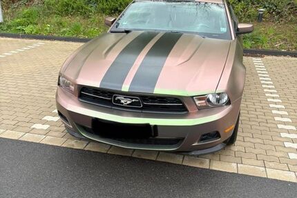 Ford Mustang 152.000 km 11.000 &euro; Neuss 41466