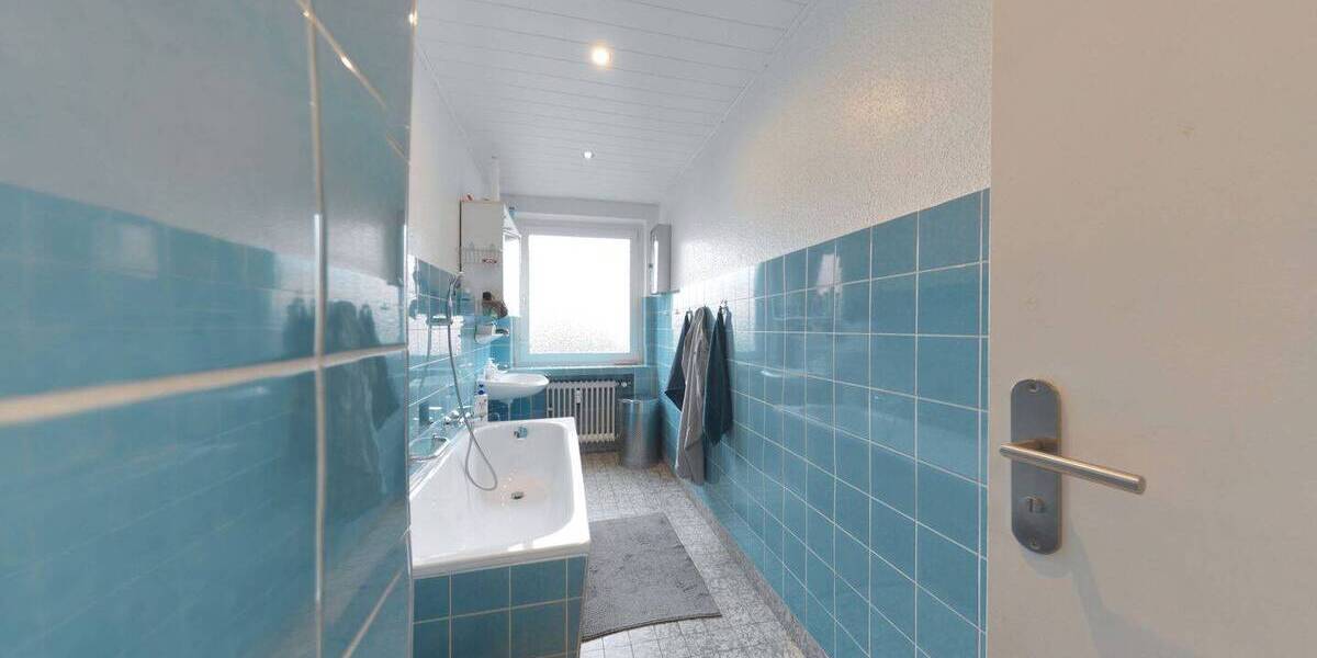 Etagenwohnung Düsseldorf Lierenfeld - 3 Zimmer, 81 m&sup2;, 279.000&euro; | Angebot:26260957