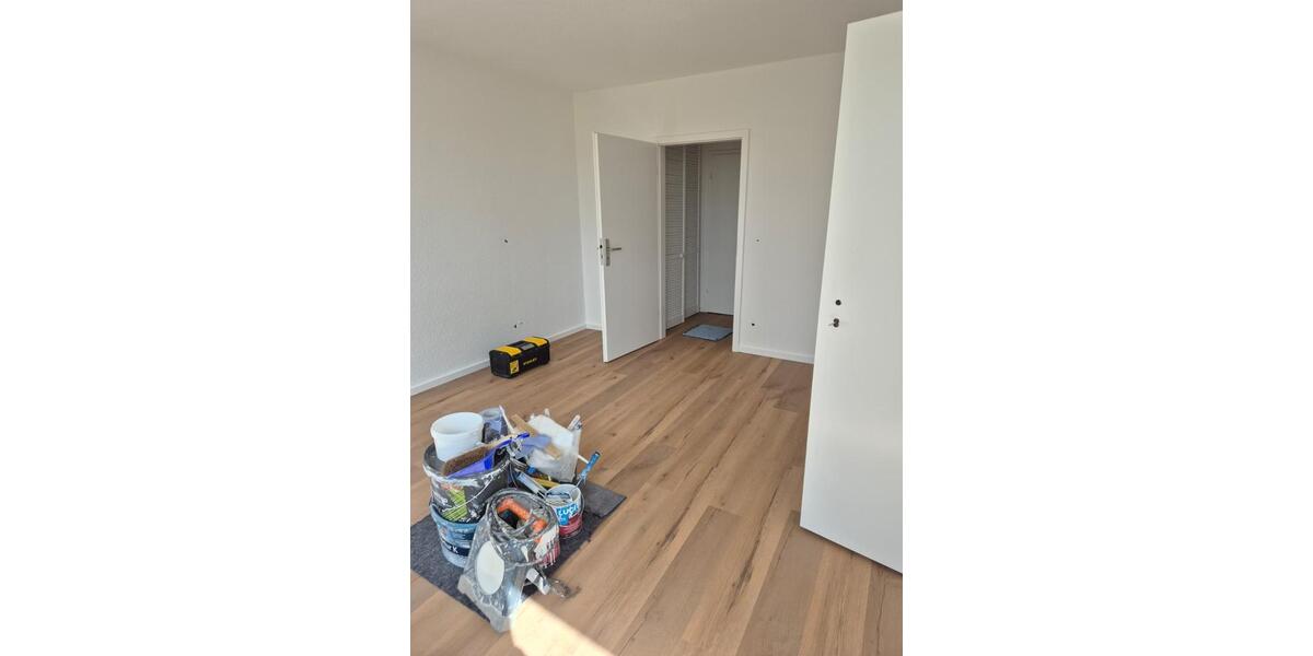 Etagenwohnung Leverkusen Opladen - 1 Zimmer, 33 m&sup2;, 700&euro; | Angebot:25903112