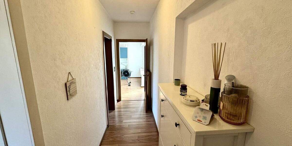 Mehrfamilienhaus, Wohnhaus Leverkusen Steinbüchel - 5 Zimmer, 159 m&sup2;, 535.000&euro; | Angebot:25844868