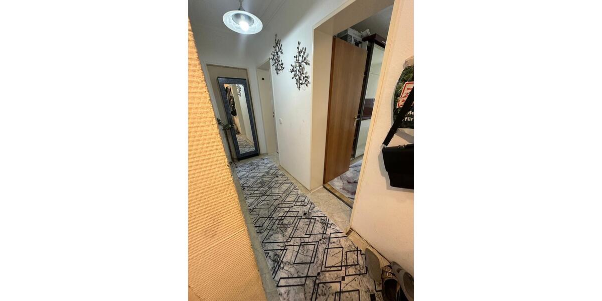 Etagenwohnung Neuss Reuschenberg - 3 Zimmer, 72 m&sup2;, 275.000&euro; | Angebot:25270496