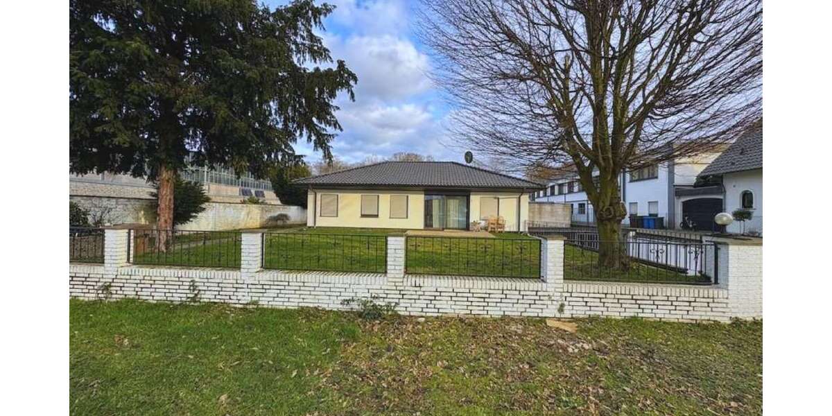 Einfamilienhaus Neuss Holzheim - 9 Zimmer, 278 m&sup2;, 1.400.000&euro; | Angebot:25980976