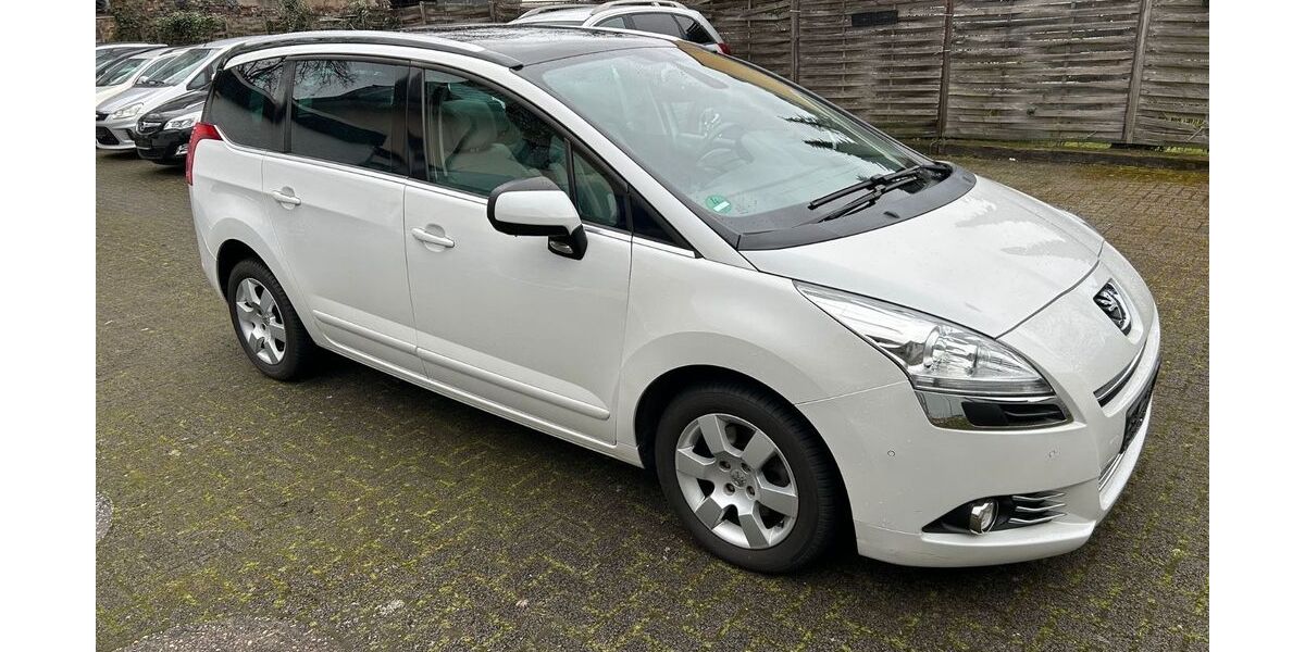 Peugeot 5008 159.000 km 3.900 &euro; Köln 51069