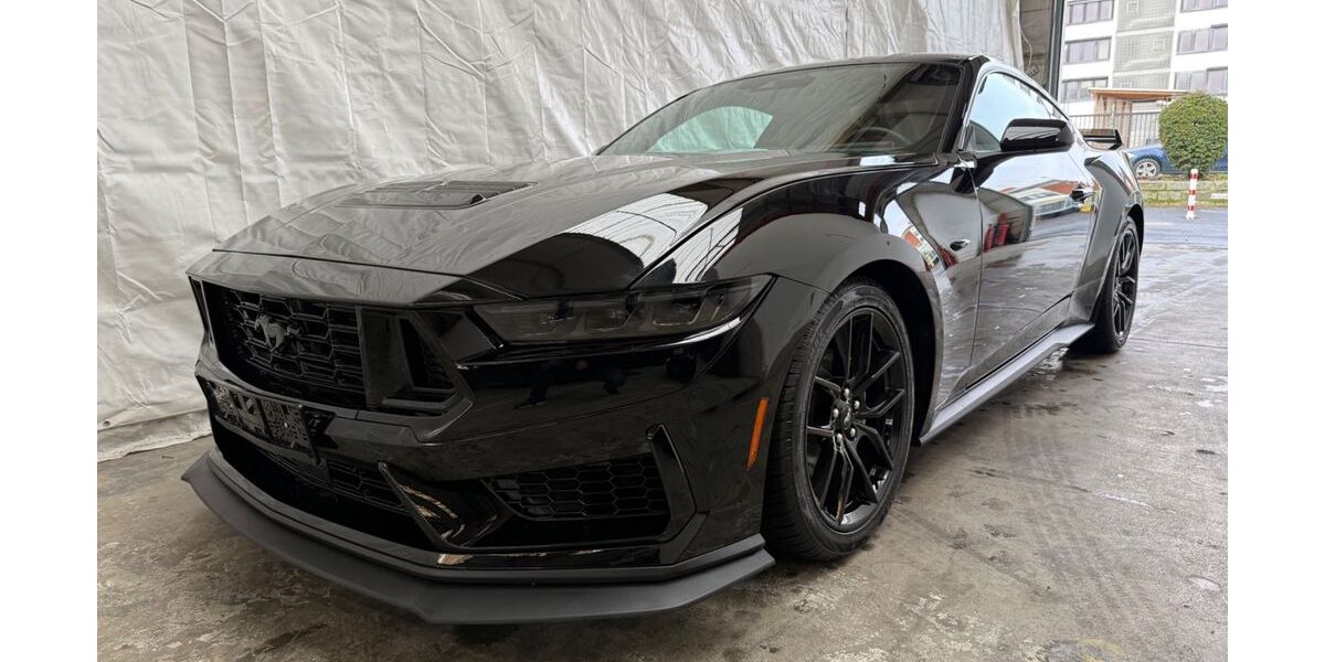 Ford Mustang 17.500 km 36.800 &euro; Düsseldorf 40589