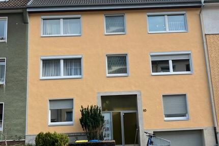 Haus Köln Kalk - 11 Zimmer, 373 m&sup2;, 975.000&euro; | Angebot:25395301