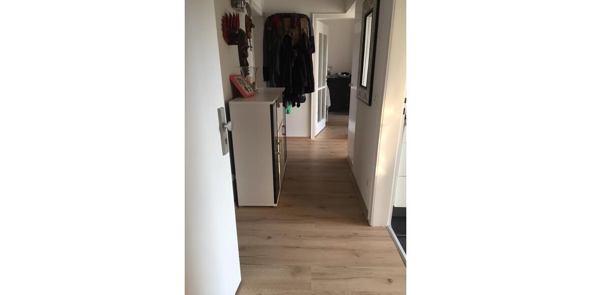 Etagenwohnung Düsseldorf Lörick - 3 Zimmer, 63 m&sup2;, 320.000&euro; | Angebot:26285750