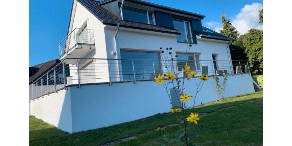 Einfamilienhaus Hückeswagen - 6 Zimmer, 300 m&sup2;, 719.000&euro; | Angebot:25992365