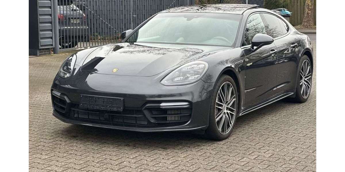 Porsche Panamera 99.850 km 57.950 &euro; Willich 47877