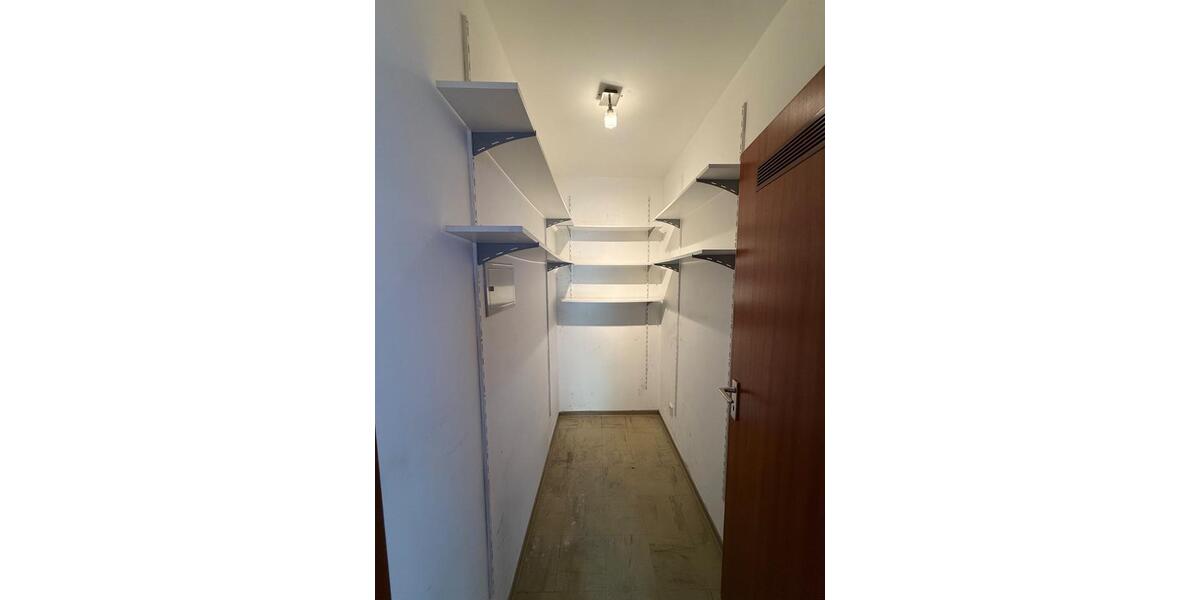 Hochparterre Wuppertal Eckbusch - 3 Zimmer, 100 m&sup2;, 198.000&euro; | Angebot:27258747