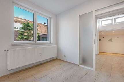 Wohnung Neuss / Holzheim Holzheim - 3 Zimmer, 181 m&sup2;, 549.000&euro; | Angebot:26819090