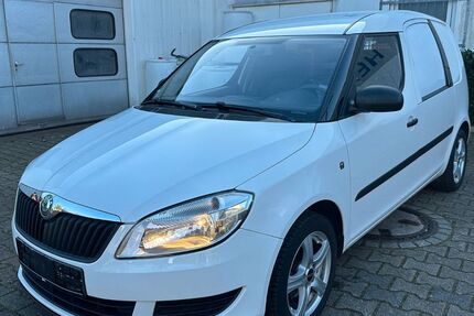 Skoda Praktik 148.000 km 3.200 &euro; Ratingen 40883