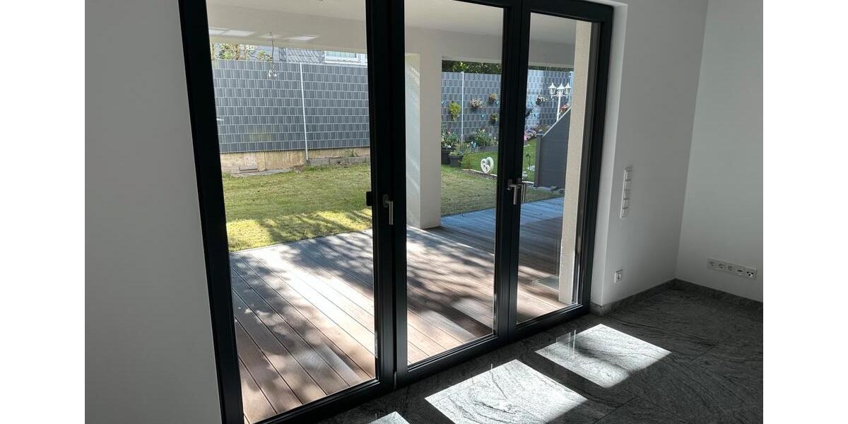 Erdgeschoßwohnung Remscheid Remscheid-Süd - 2 Zimmer, 71 m&sup2;, 265.000&euro; | Angebot:26074161