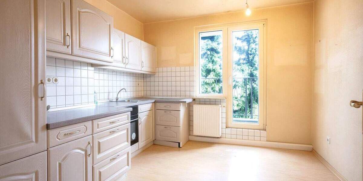 Etagenwohnung Düsseldorf Düsseltal - 3 Zimmer, 75 m&sup2;, 329.000&euro; | Angebot:25800161