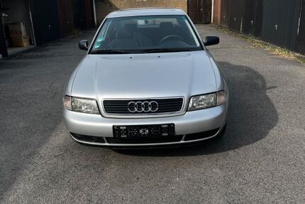 Audi A4 179.350 km 2.500 &euro; Frechen 50226