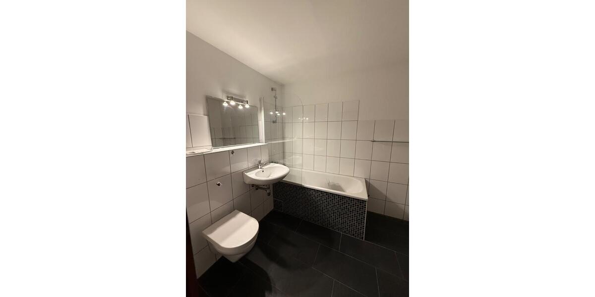 Hochparterre Wuppertal Eckbusch - 3 Zimmer, 100 m&sup2;, 198.000&euro; | Angebot:27258747