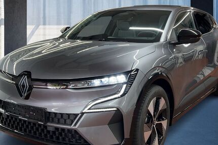 Renault Megane E-TECH 1.438 km 34.950 &euro; Köln 50939