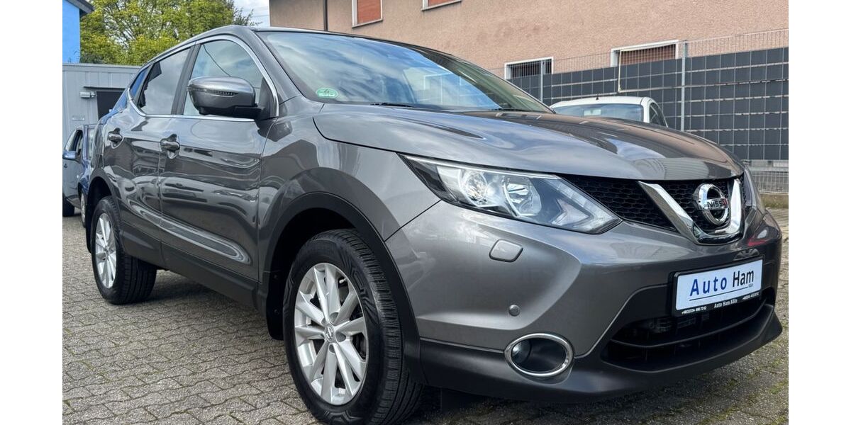 Nissan Qashqai 81.512 km 11.490 &euro; Köln 50858