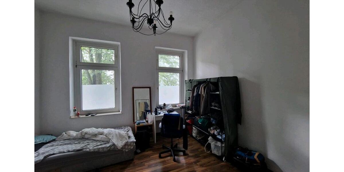 Etagenwohnung Düsseldorf Oberbilk - 3 Zimmer, 20 m&sup2;, 500&euro; | Angebot:26296653