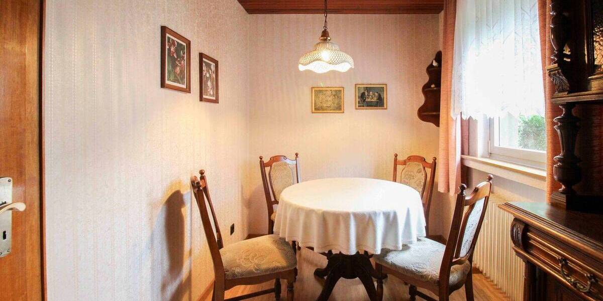 Einfamilienhaus Köln Esch/Auweiler - 7 Zimmer, 599.000&euro; | Angebot:26144008