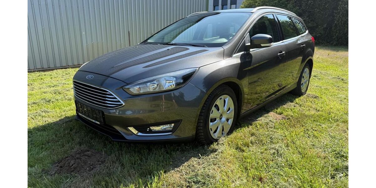 Ford Focus 122.000 km 10.990 &euro; Leverkusen 51373