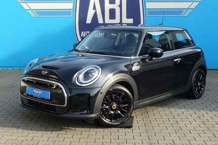 Mini Cooper SE 11.000 km 23.690 &euro; Bergisch Gladbach 51429