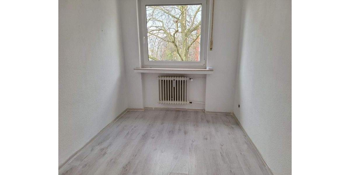 Etagenwohnung Köln Weiden - 4 Zimmer, 85 m&sup2;, 298.000&euro; | Angebot:25694926