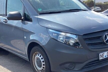 Mercedes-Benz Vito 273.000 km 8.900 &euro; Neuss 41460