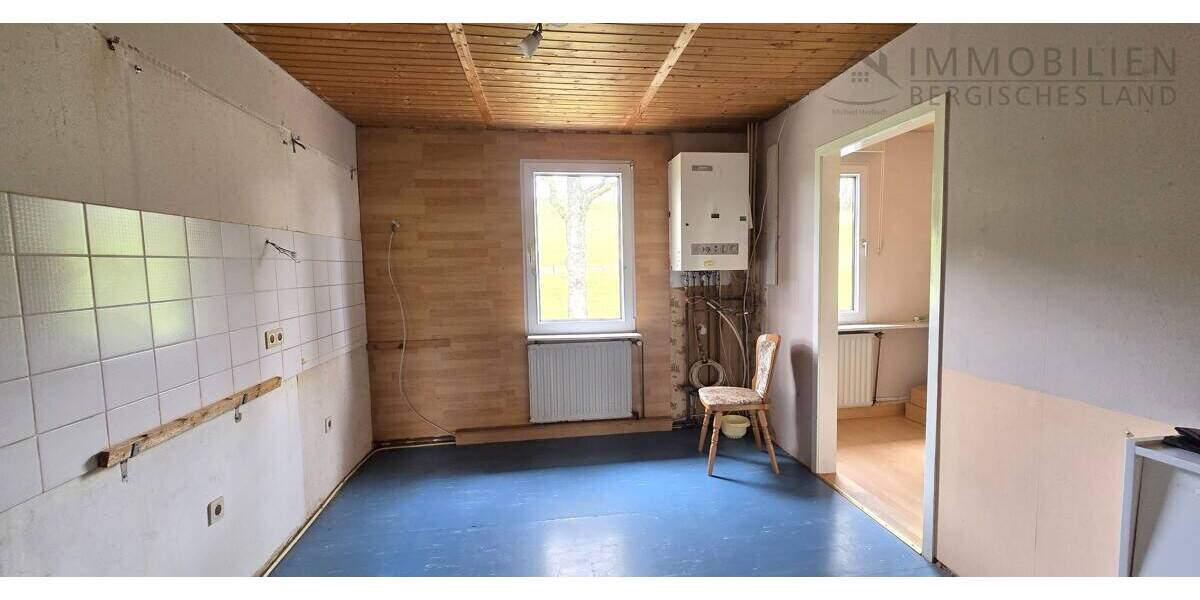 Mehrfamilienhaus, Wohnhaus Hückeswagen Kobeshofen - 8 Zimmer, 190 m&sup2;, 165.000&euro; | Angebot:26306810