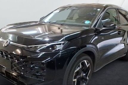 VW T-Roc 17.743 km 33.950 &euro; Hilden 40721
