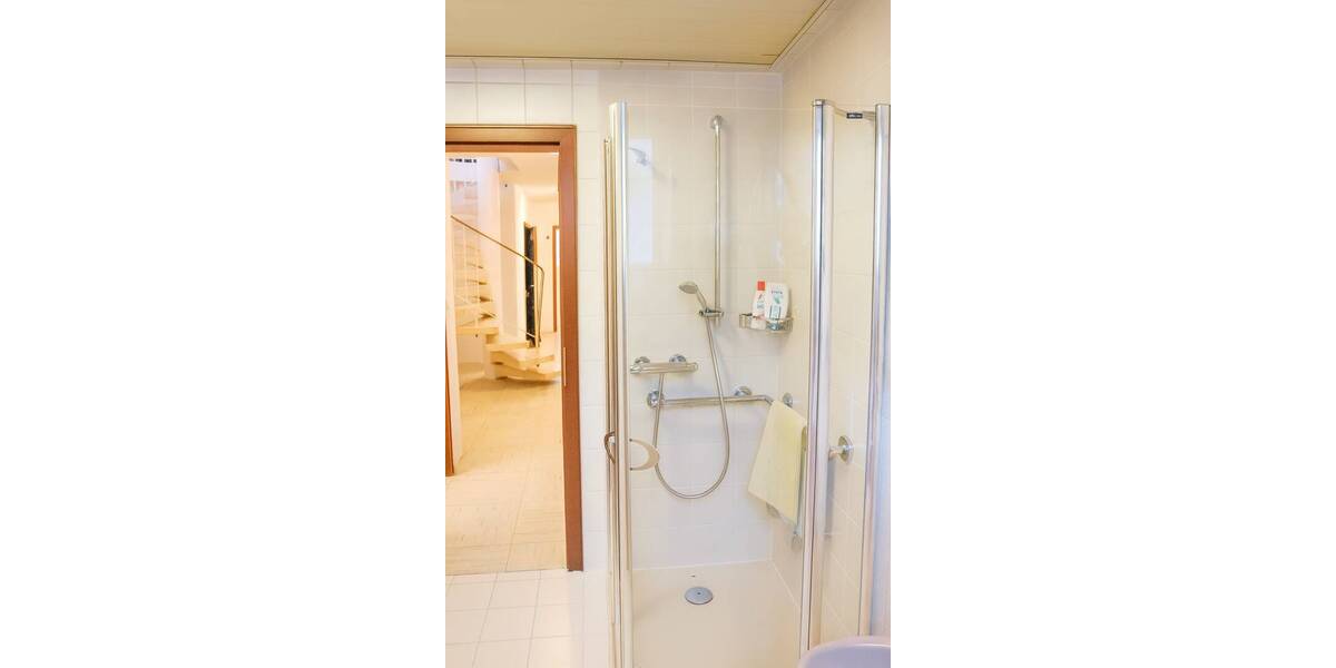 Bungalow Köln Seeberg - 7 Zimmer, 120 m&sup2;, 580.000&euro; | Angebot:26217978