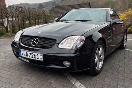 Mercedes-Benz SLK 200 91.000 km 9.990 &euro; Wuppertal 42349