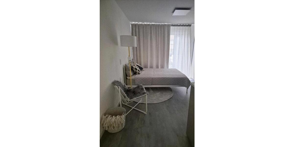 Etagenwohnung Köln Innenstadt - 1 Zimmer, 27 m&sup2;, 1.320&euro; | Angebot:25545146