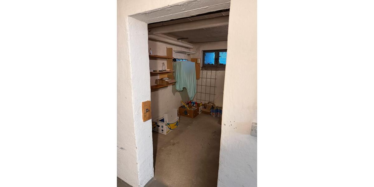 Erdgeschoßwohnung Remscheid Reinshagen - 2 Zimmer, 55 m&sup2;, 100.000&euro; | Angebot:26238365