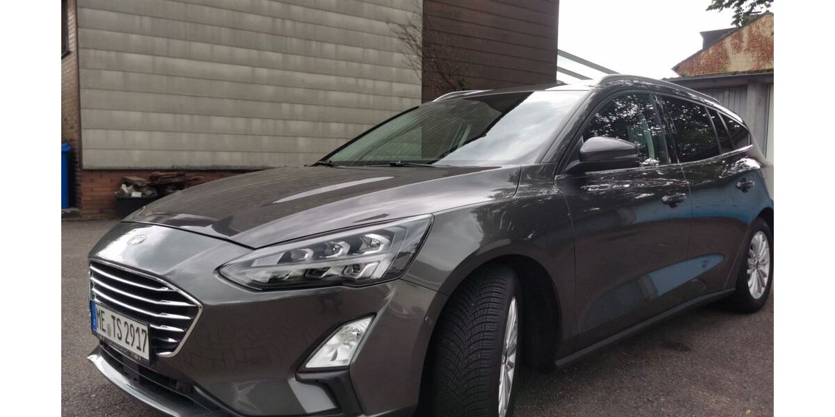 Ford Focus 62.073 km 17.650 &euro; Ratingen 40880
