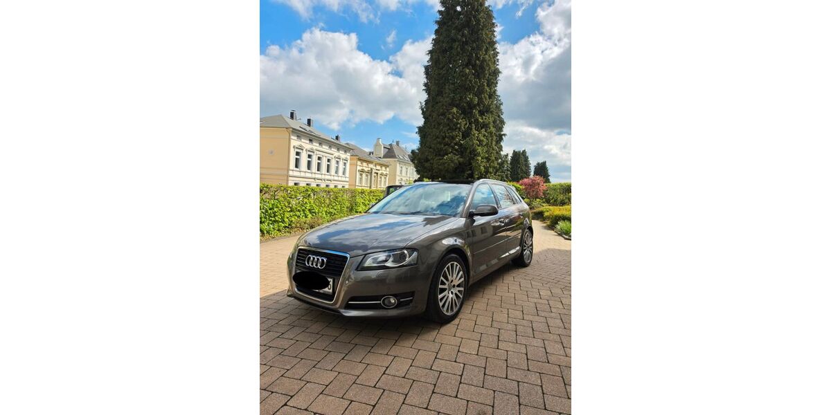 Audi A3 130.000 km 8.299 &euro; Wuppertal 42113