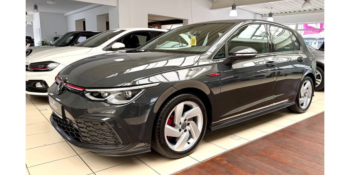 VW Golf 21.220 km 28.995 &euro; Köln 51067